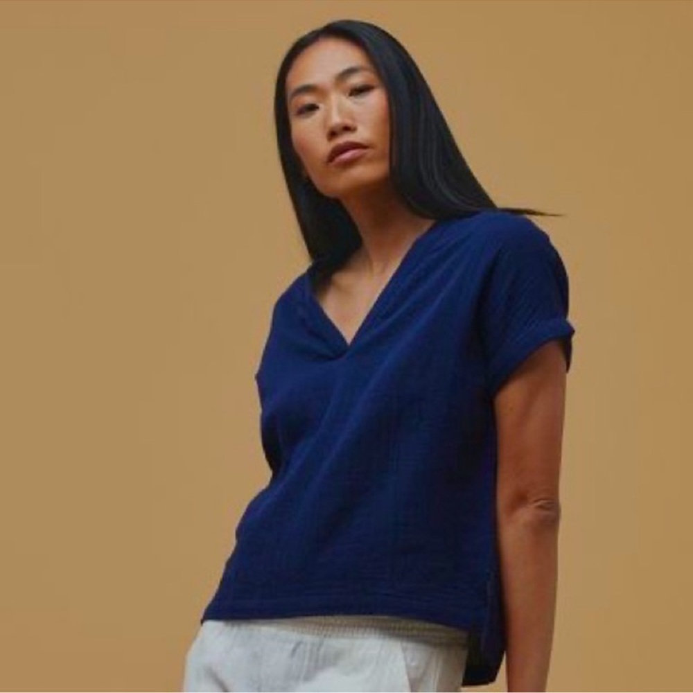 Pact Organic Coastal Daily Double Gauze Relaxed Fit V neck Top Navy M/L